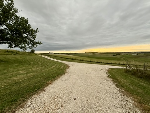Aire camping-car  Vanxains (24600) - Photo 3